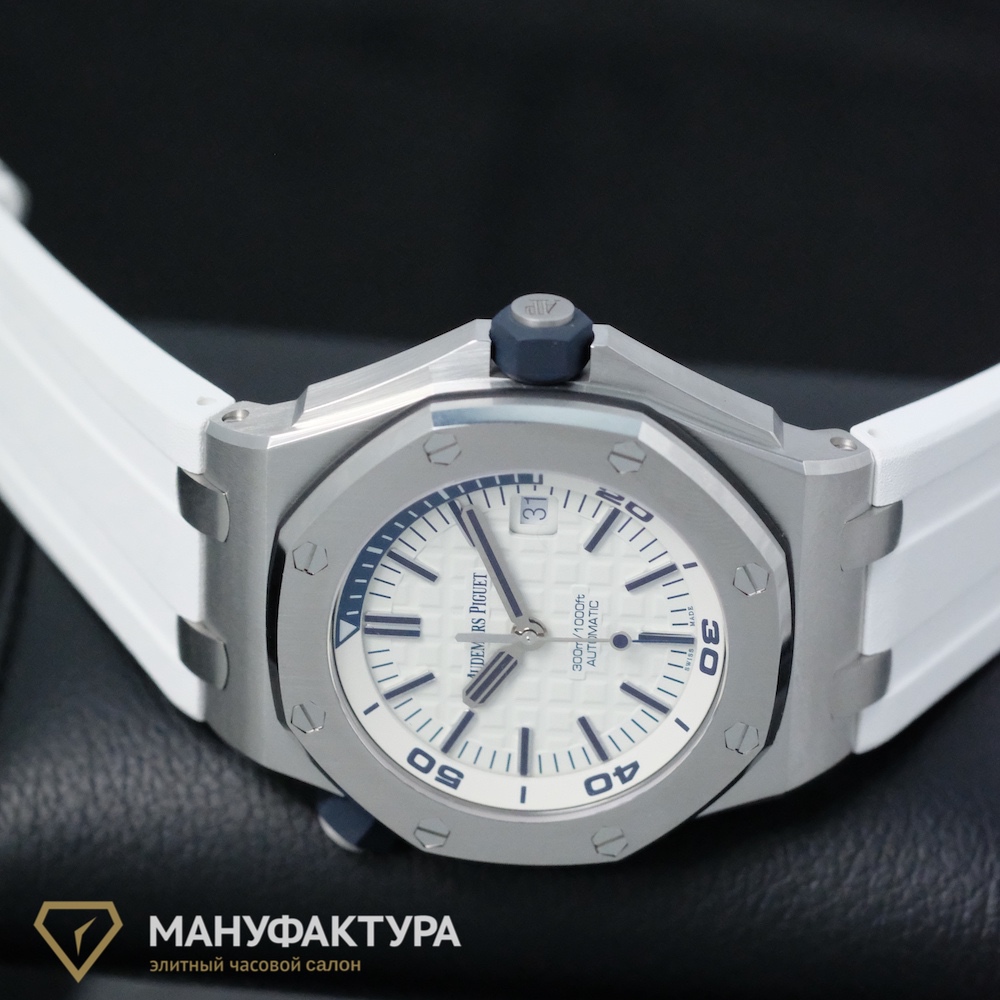 Audemars Piguet Royal Oak Offshore Diver 15710ST.OO.A010CA.01