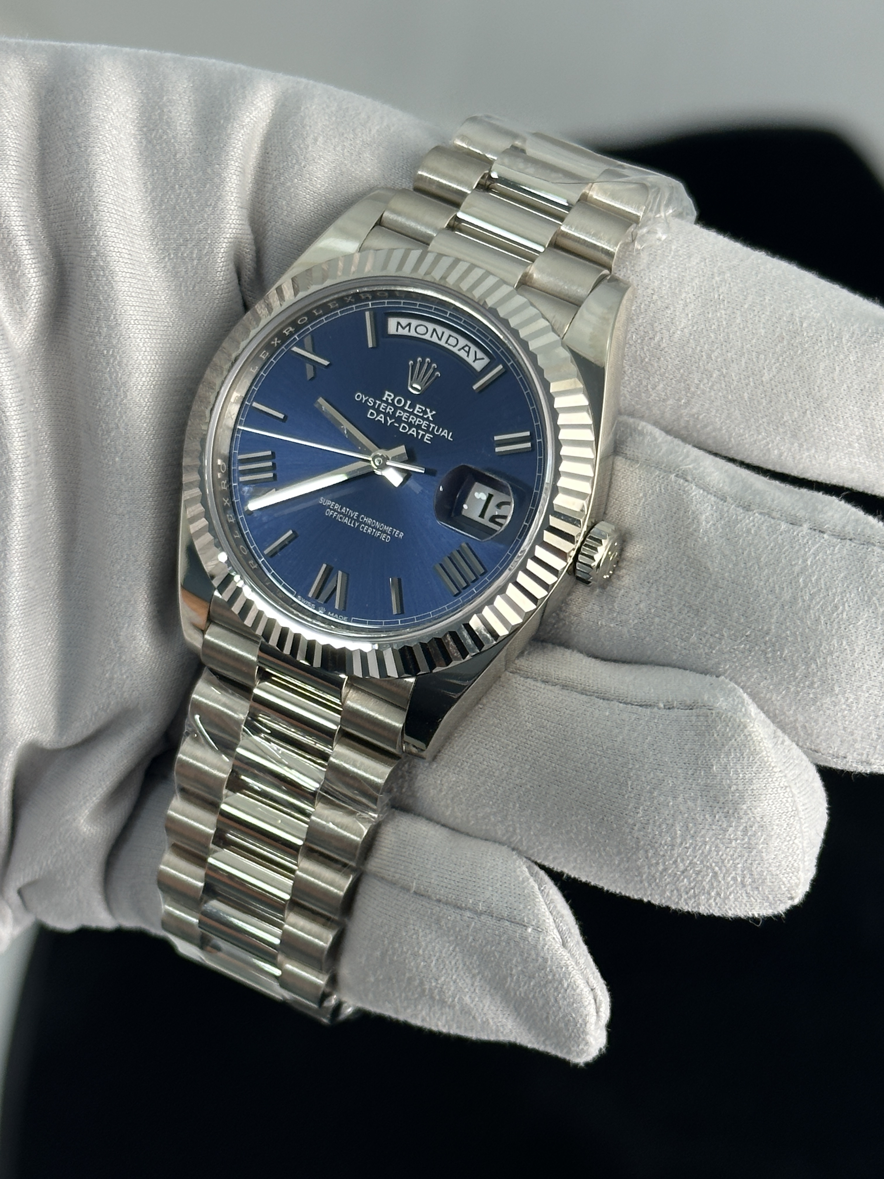 Rolex Oyster Perpetual Day Date 40mm White Gold Blue Dial 228239