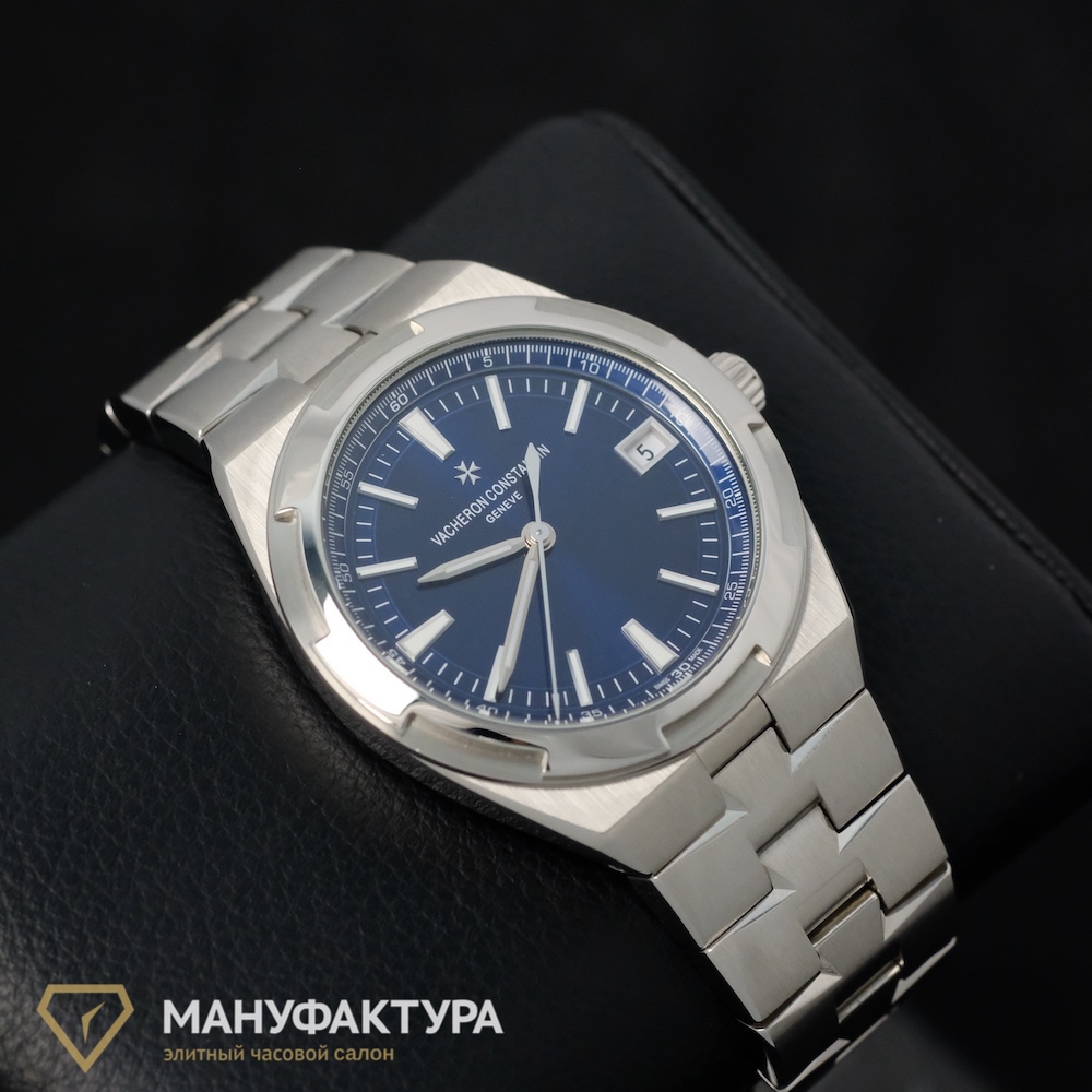 Overseas Automatic Date 41 mm