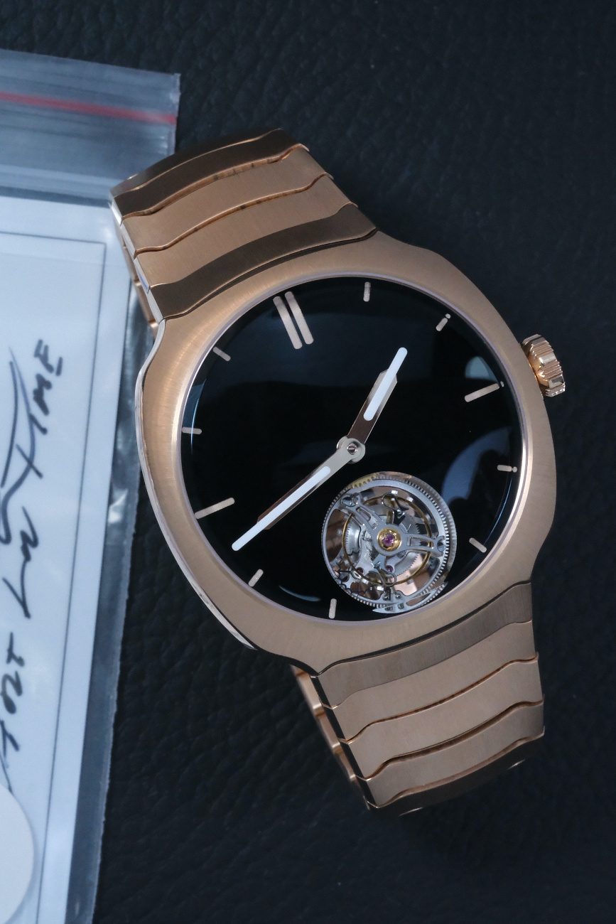 H. Moser & Cie в наличии в Москве в &quot;Мануфактуре&quot;! 