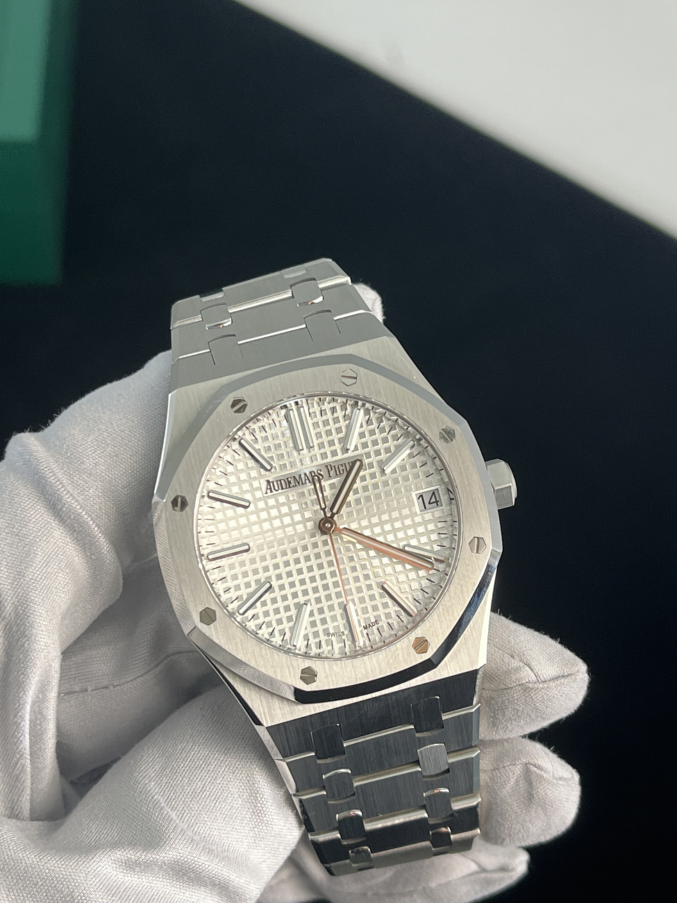 Audemars Piguet в наличии в Москве в &quot;Мануфактуре&quot;! 