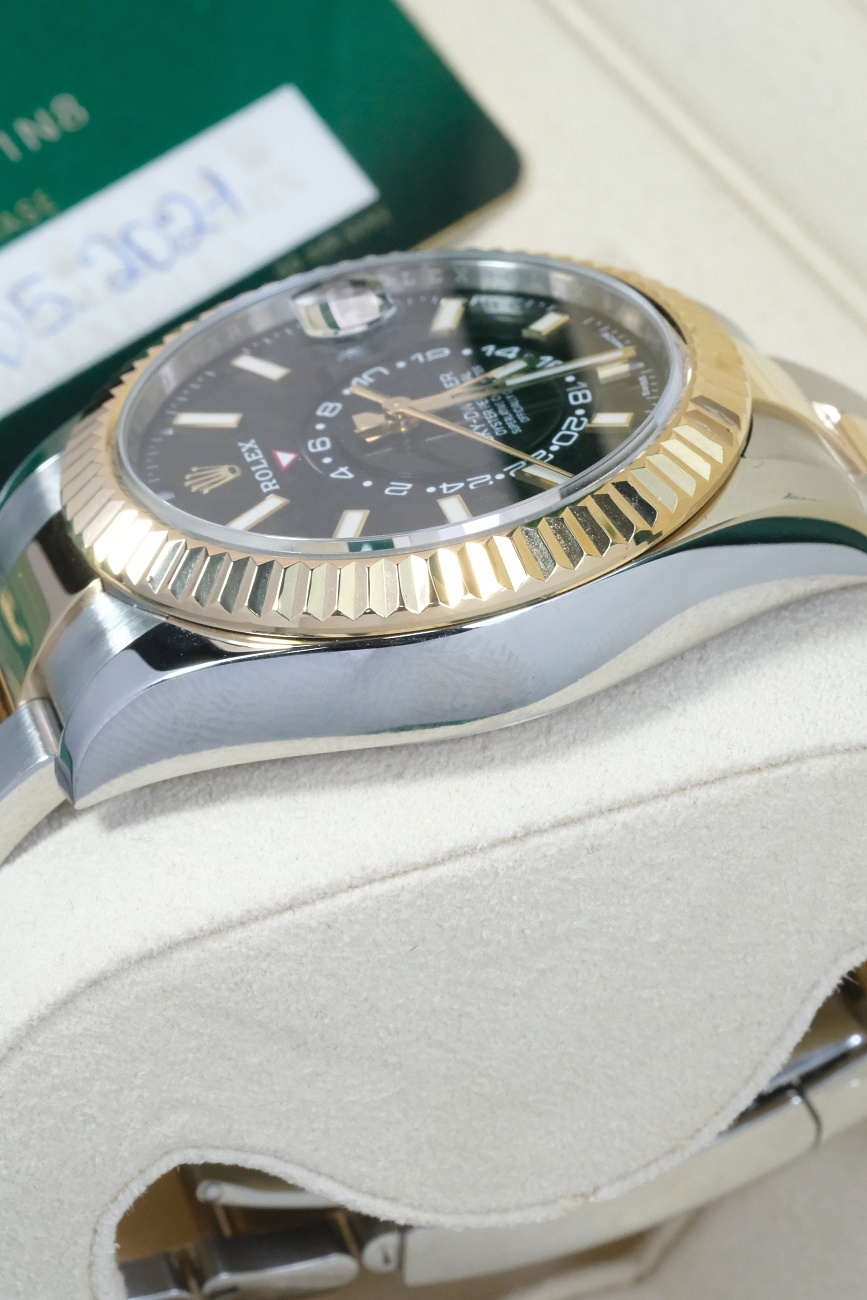 Rolex в наличии в Москве в &quot;Мануфактуре&quot;! 