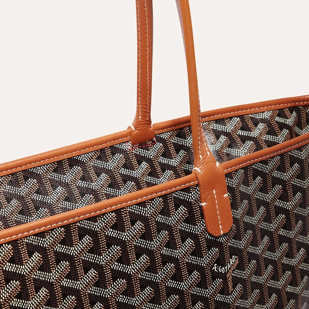 Goyard в наличии в Москве в &quot;Мануфактуре&quot;! 