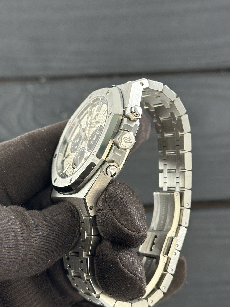 Audemars Piguet в наличии в Москве в &quot;Мануфактуре&quot;! 