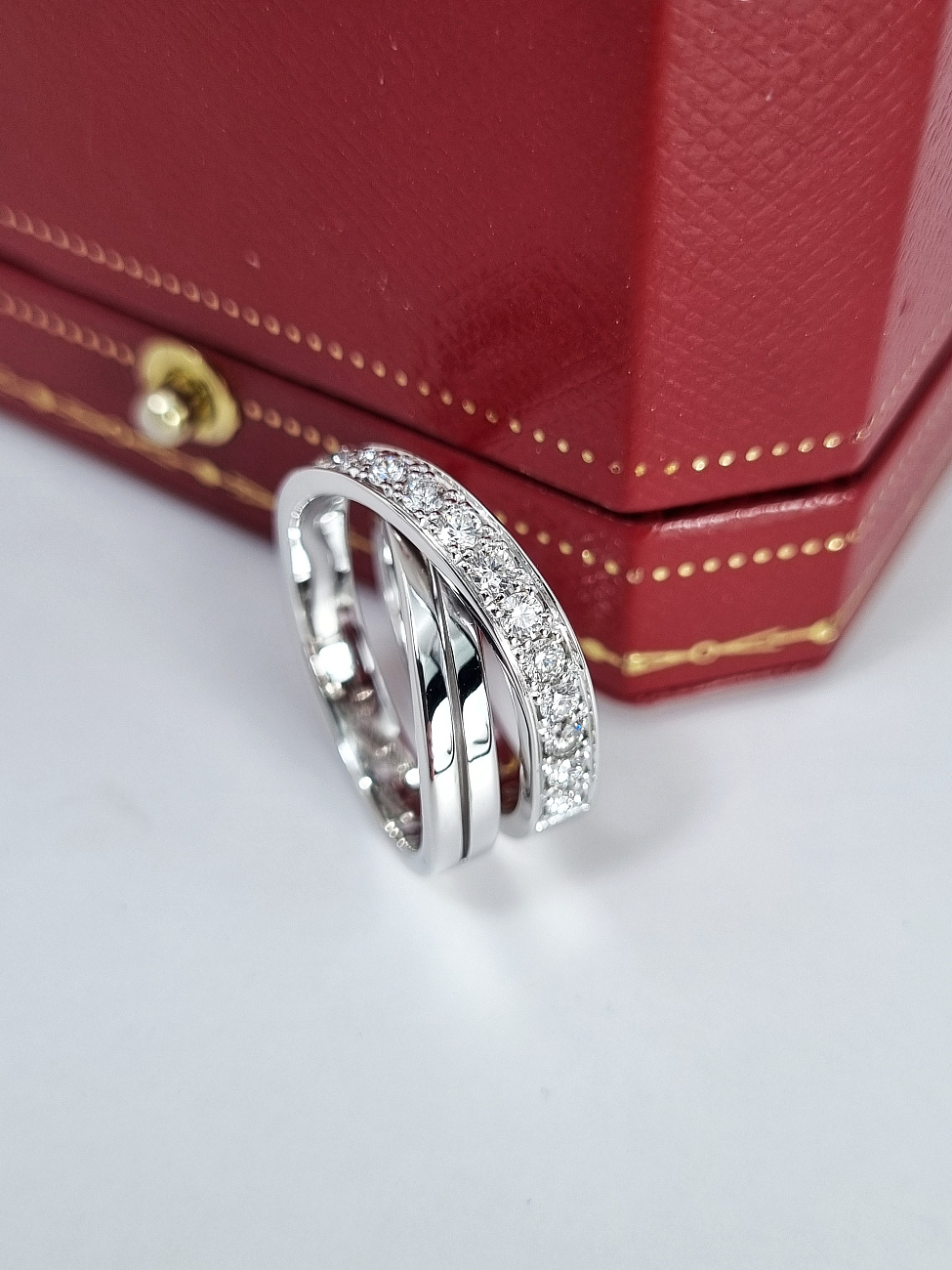 Cartier в наличии в Москве в &quot;Мануфактуре&quot;! 