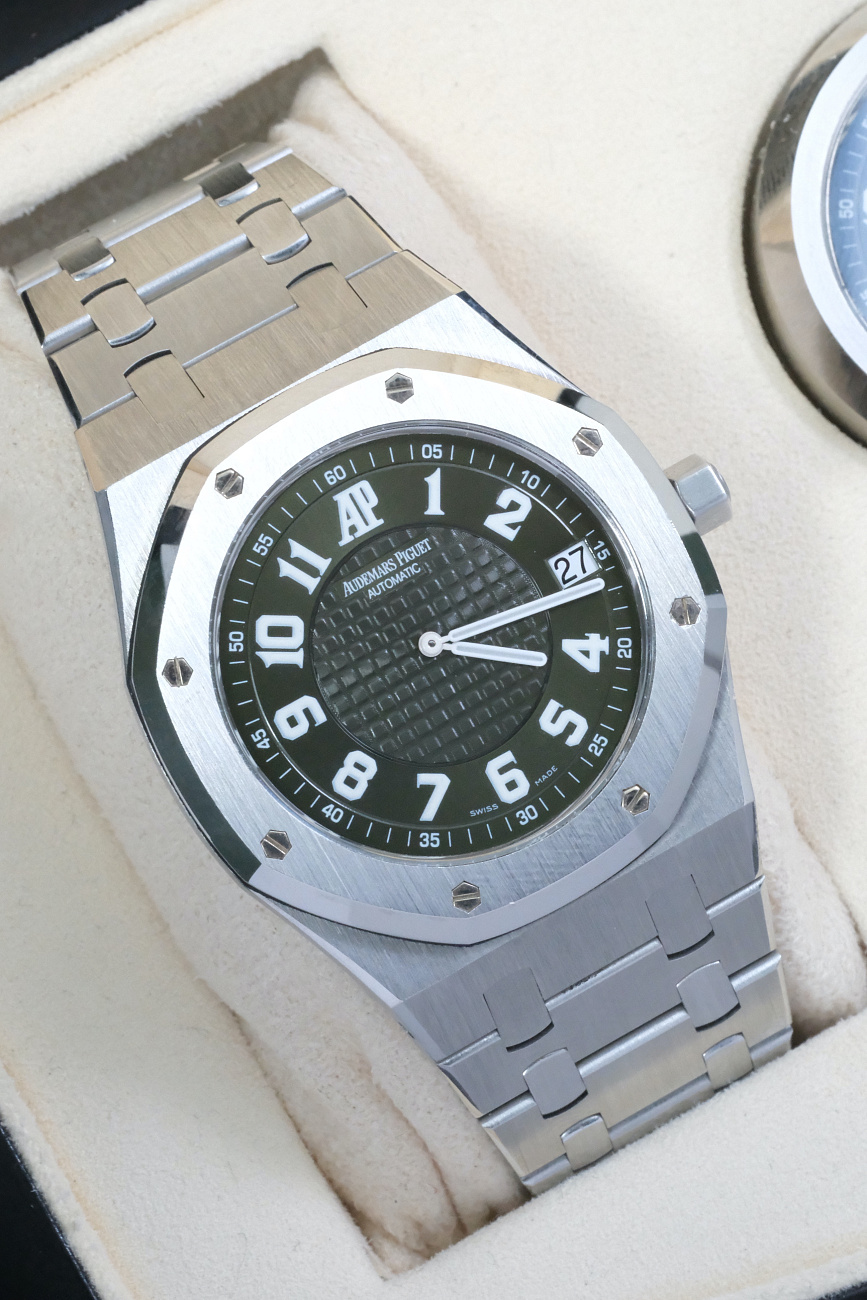 Audemars Piguet в наличии в Москве в &quot;Мануфактуре&quot;! 