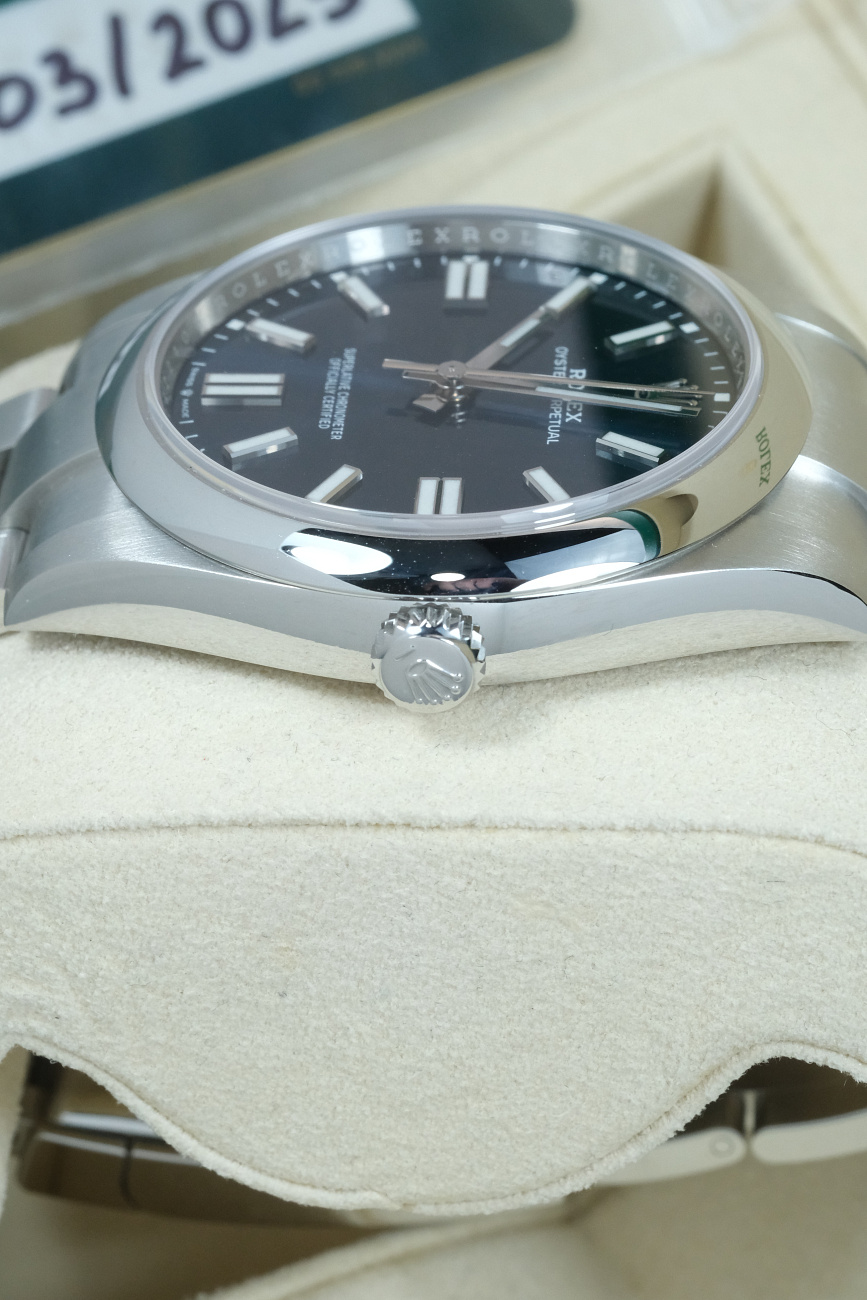 Rolex в наличии в Москве в &quot;Мануфактуре&quot;! 