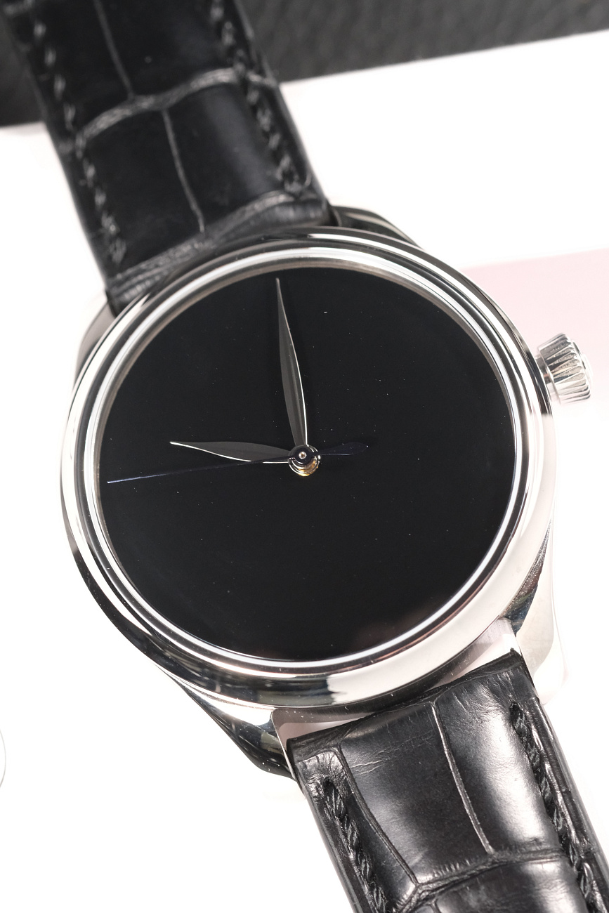 H. Moser & Cie в наличии в Москве в &quot;Мануфактуре&quot;! 