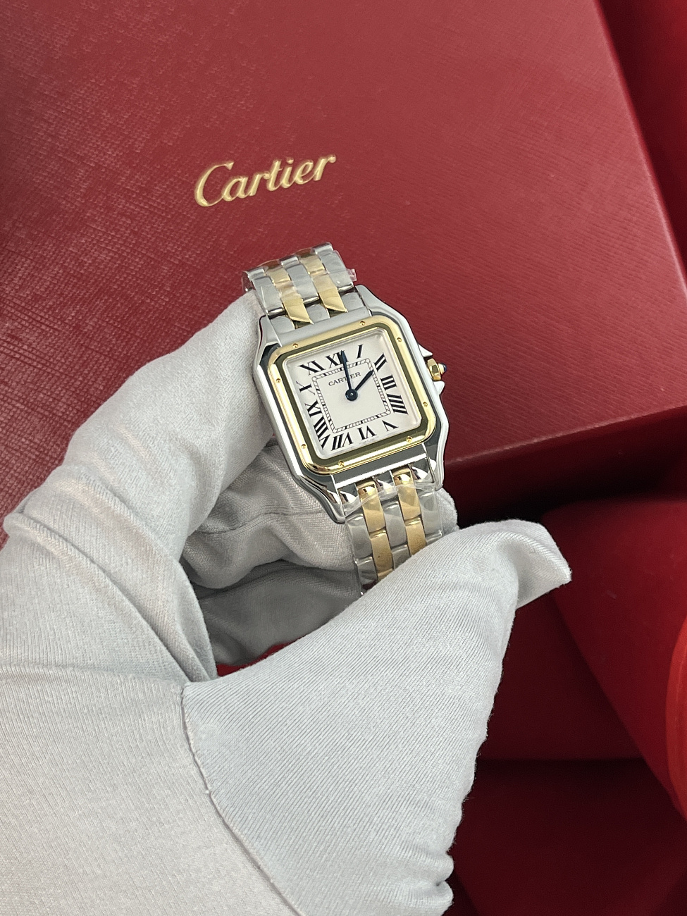 Cartier в наличии в Москве в &quot;Мануфактуре&quot;! 