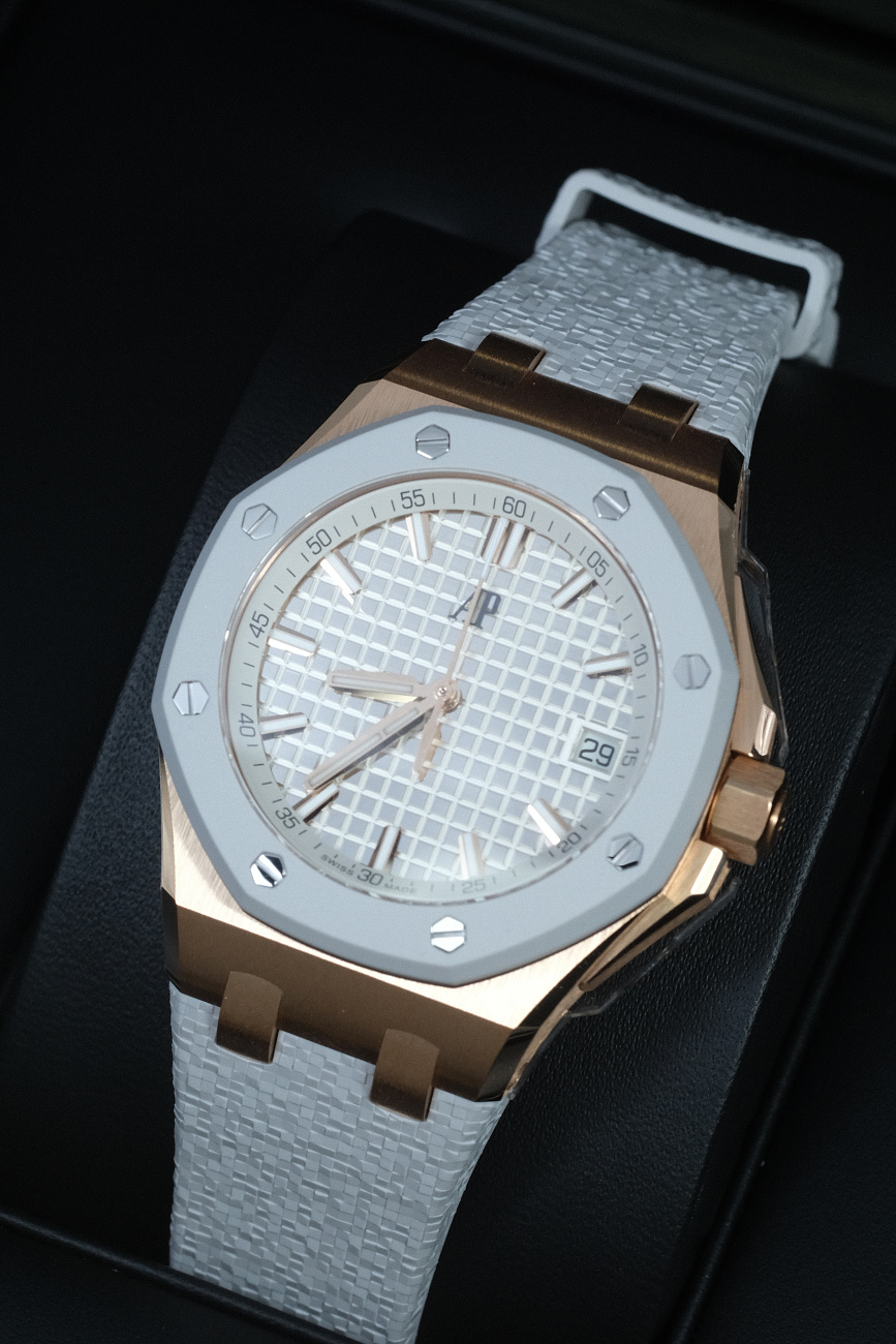 Audemars Piguet в наличии в Москве в &quot;Мануфактуре&quot;! 