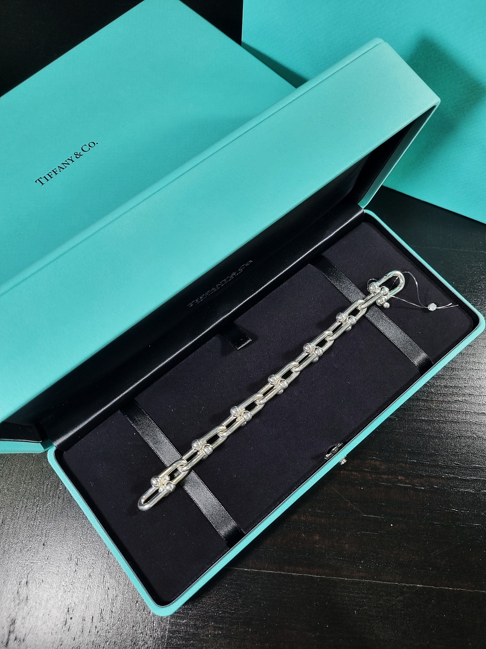 Tiffany & Co в наличии в Москве в &quot;Мануфактуре&quot;! 