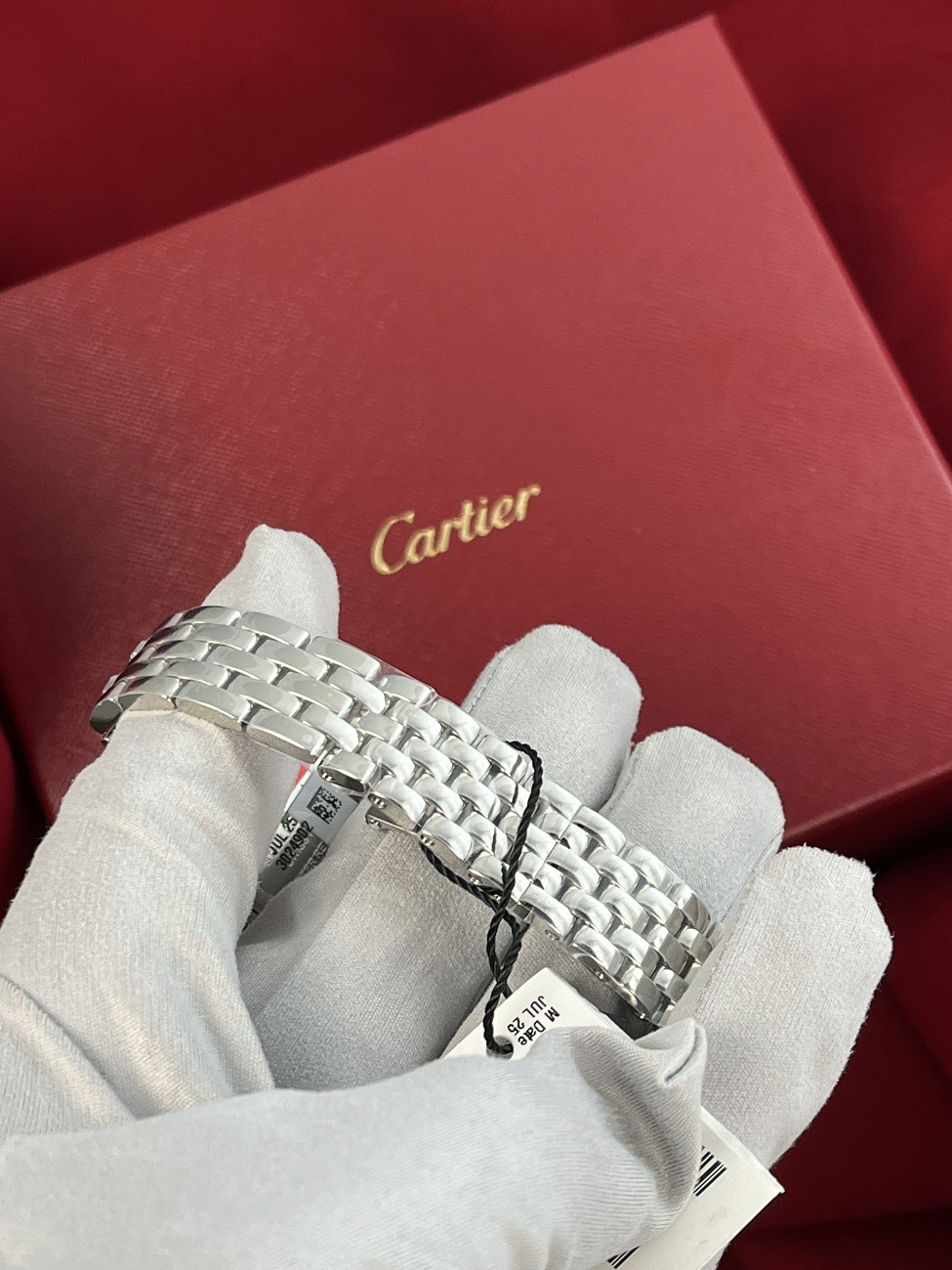 Cartier в наличии в Москве в &quot;Мануфактуре&quot;! 