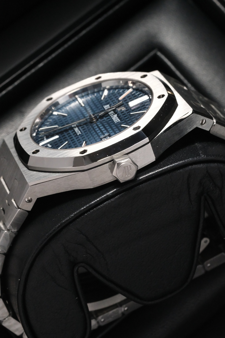 Audemars Piguet в наличии в Москве в &quot;Мануфактуре&quot;! 