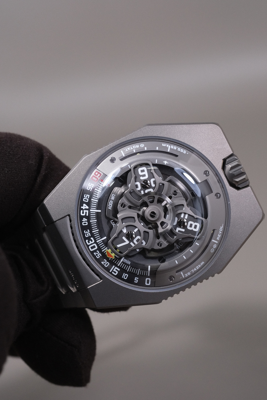 Urwerk в наличии в Москве в &quot;Мануфактуре&quot;! 