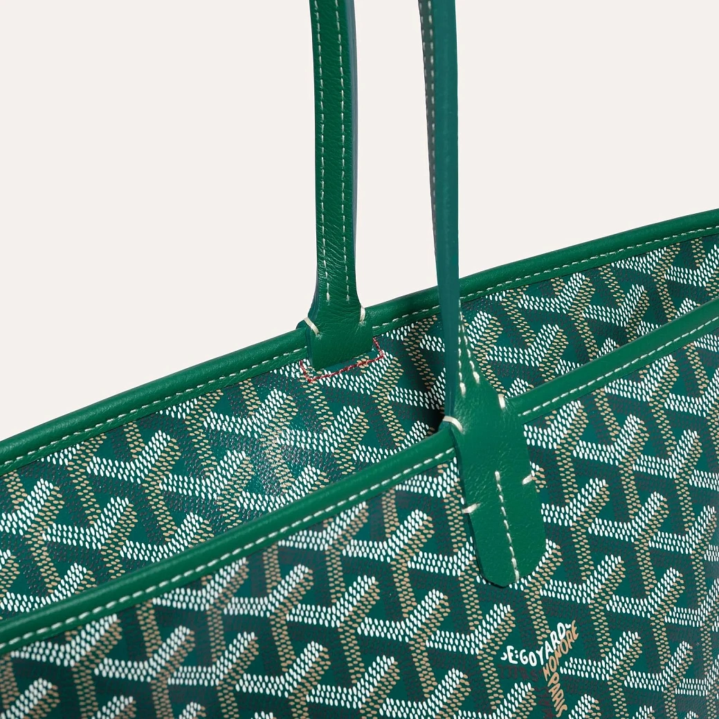 Goyard в наличии в Москве в &quot;Мануфактуре&quot;! 