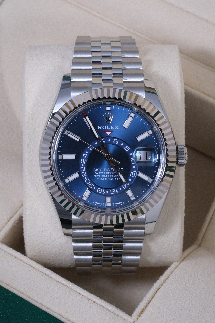 Rolex в наличии в Москве в &quot;Мануфактуре&quot;! 