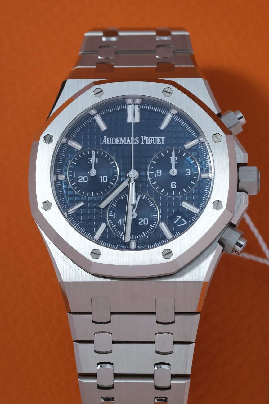 Audemars Piguet в наличии в Москве в &quot;Мануфактуре&quot;! 