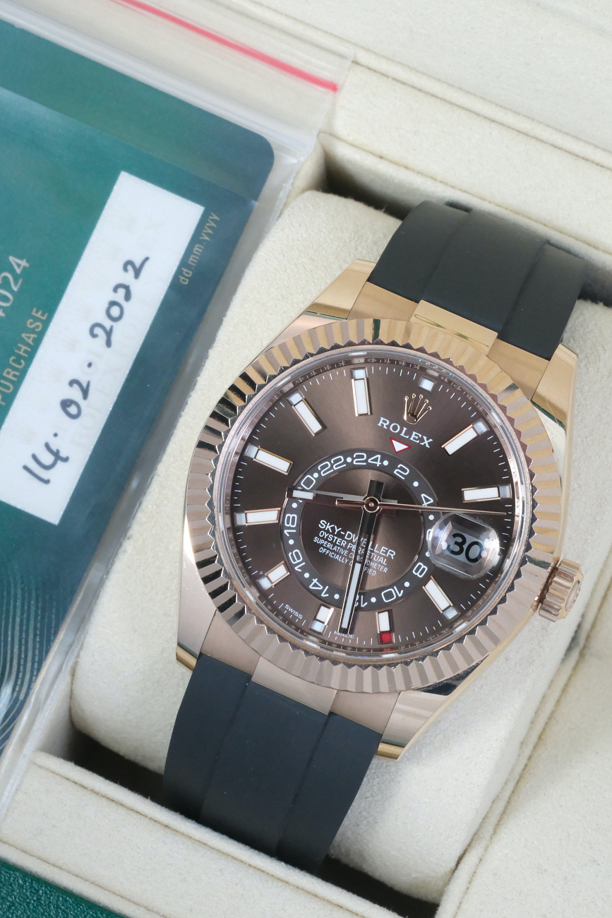 Rolex в наличии в Москве в &quot;Мануфактуре&quot;! 