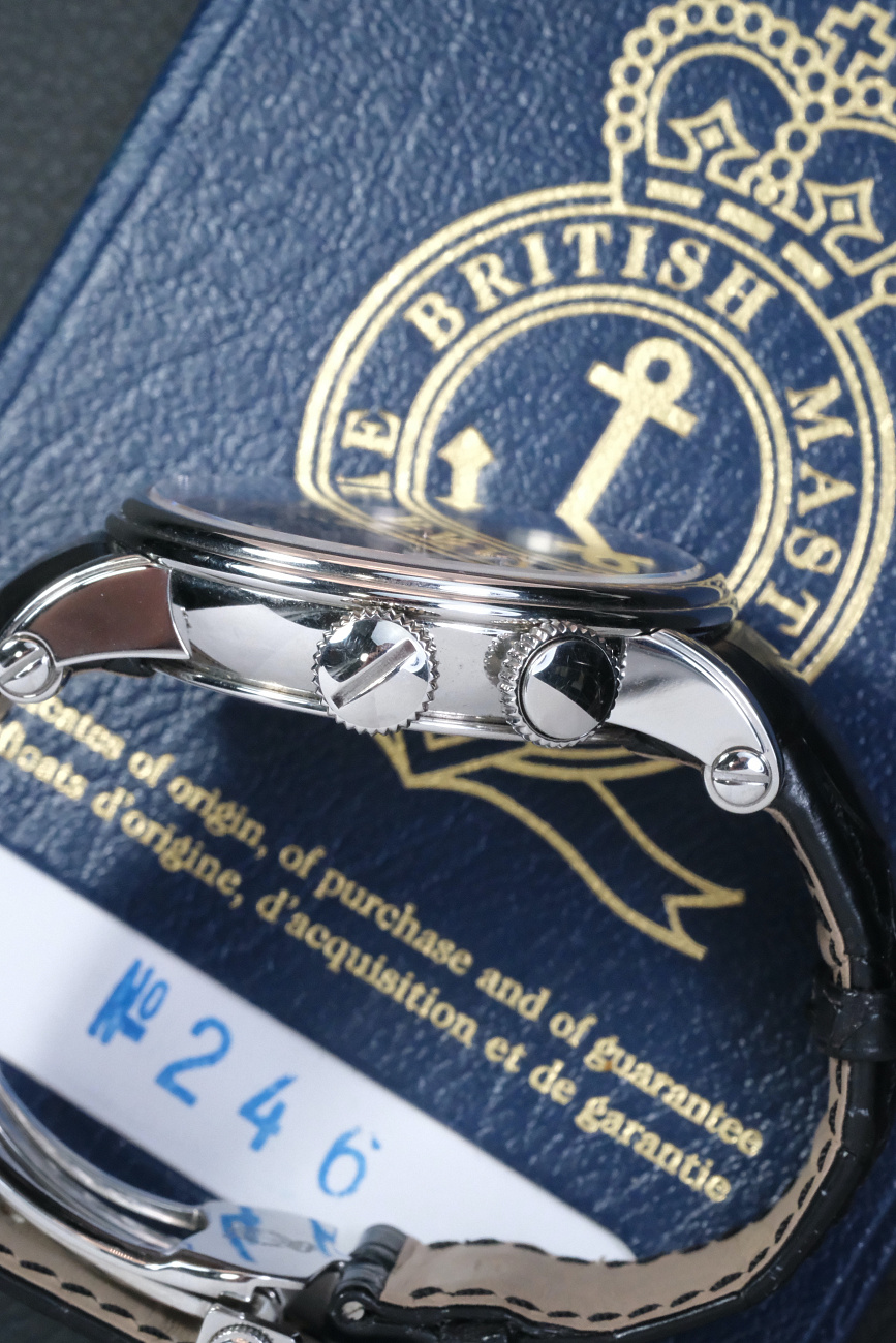 Arnold & Son в наличии в Москве в &quot;Мануфактуре&quot;! 