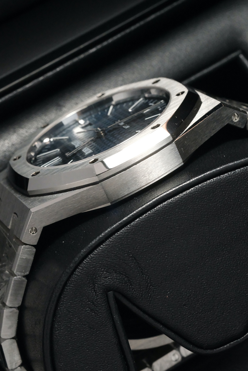 Audemars Piguet в наличии в Москве в &quot;Мануфактуре&quot;! 