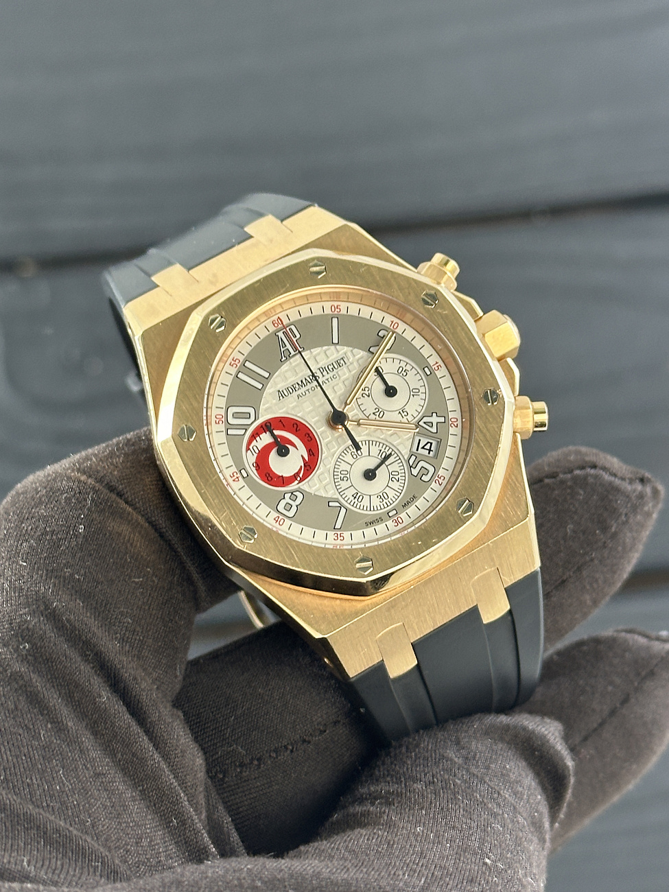 Audemars Piguet в наличии в Москве в &quot;Мануфактуре&quot;! 