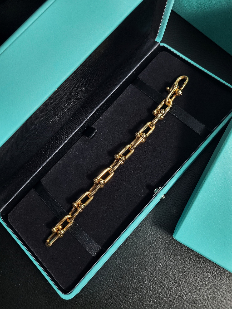 Tiffany & Co в наличии в Москве в &quot;Мануфактуре&quot;! 