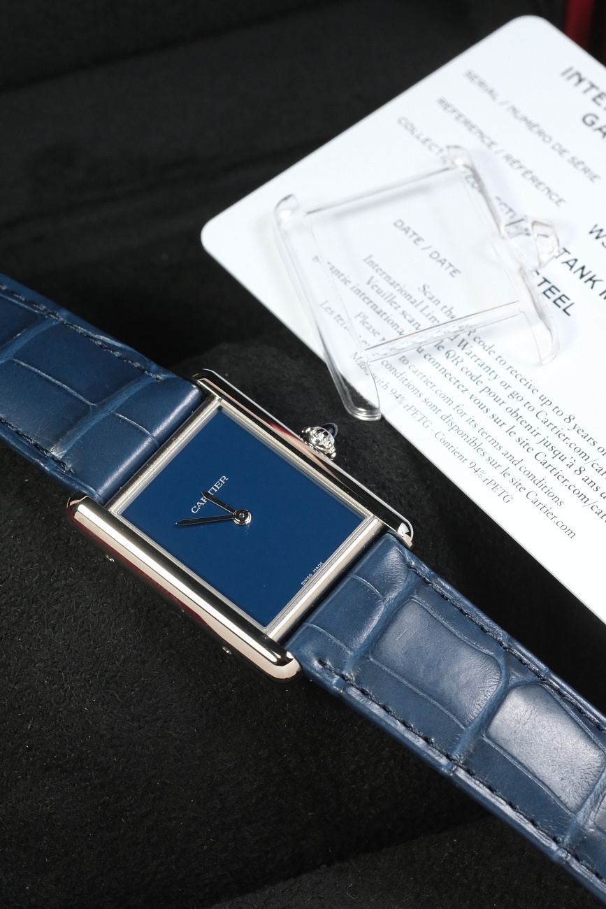 Cartier в наличии в Москве в &quot;Мануфактуре&quot;! 