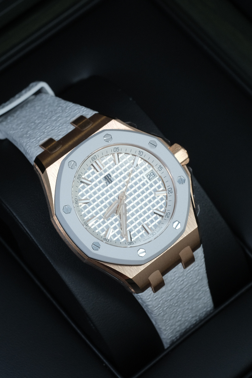 Audemars Piguet в наличии в Москве в &quot;Мануфактуре&quot;! 