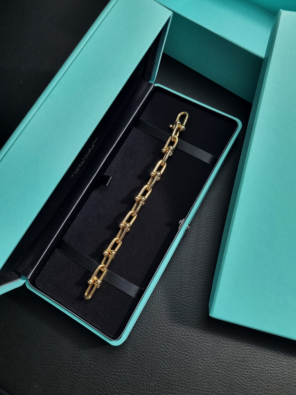 Tiffany & Co в наличии в Москве в &quot;Мануфактуре&quot;! 