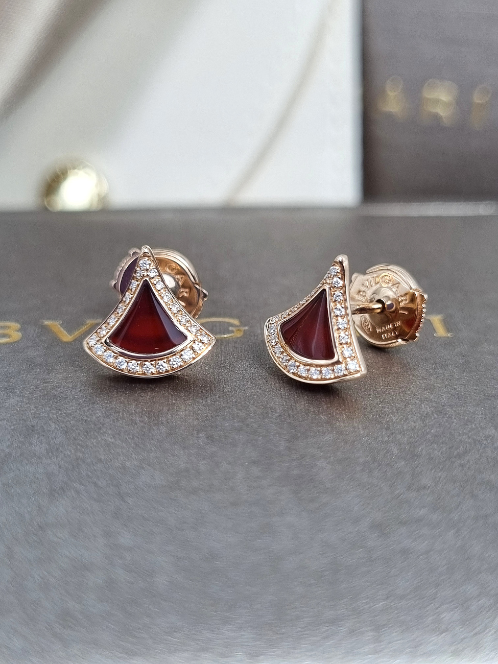 Bvlgari в наличии в Москве в &quot;Мануфактуре&quot;! 