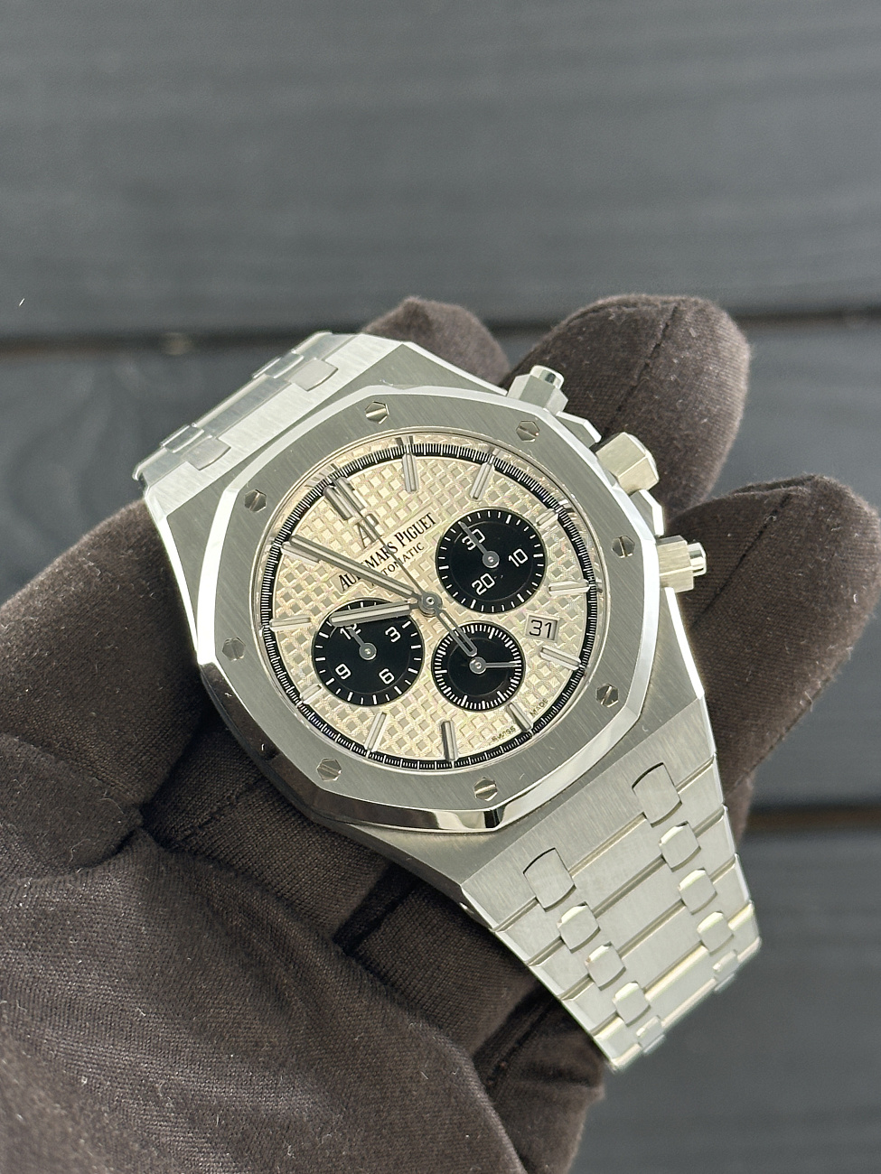 Audemars Piguet в наличии в Москве в &quot;Мануфактуре&quot;! 