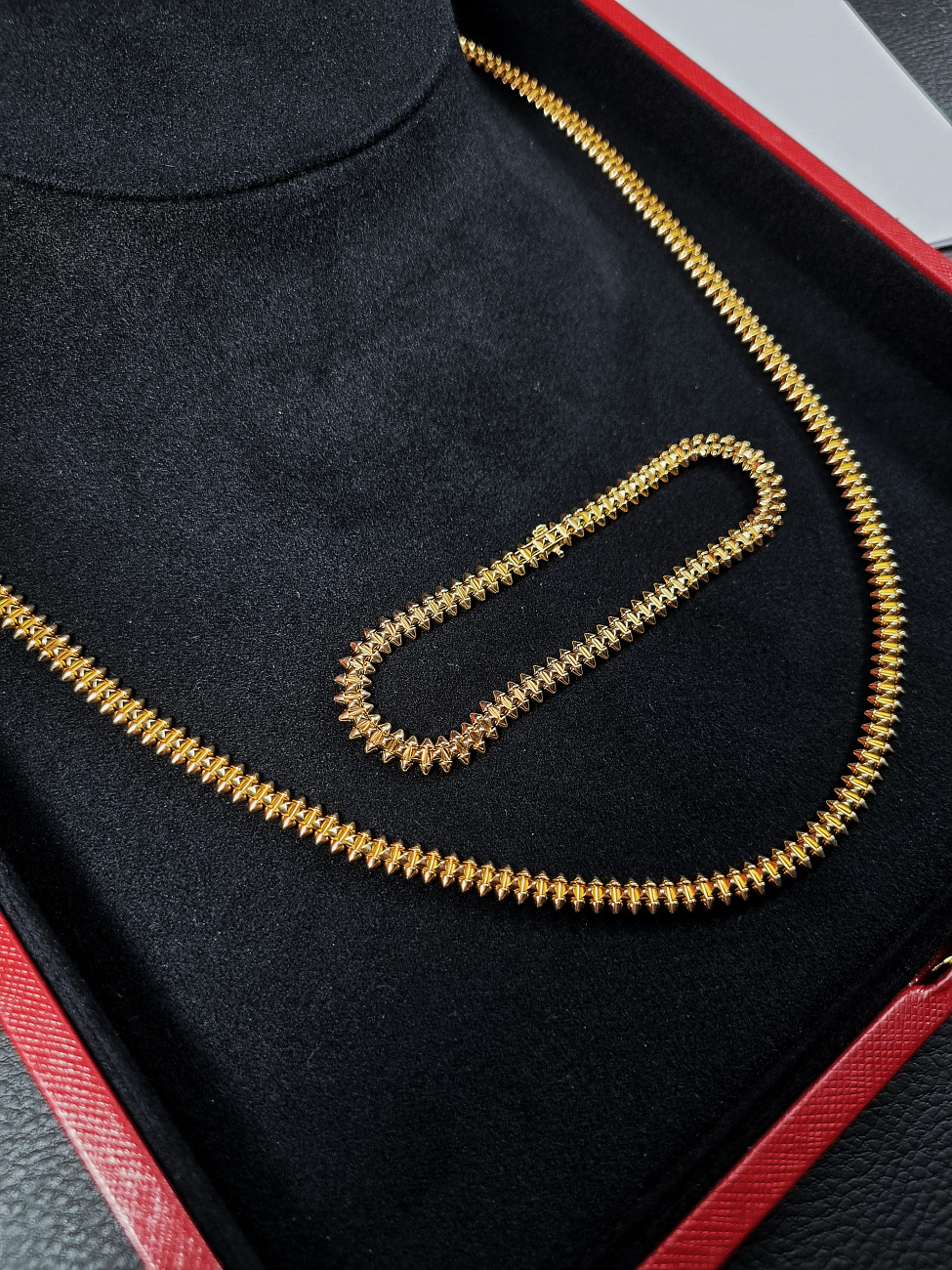 Cartier в наличии в Москве в &quot;Мануфактуре&quot;! 